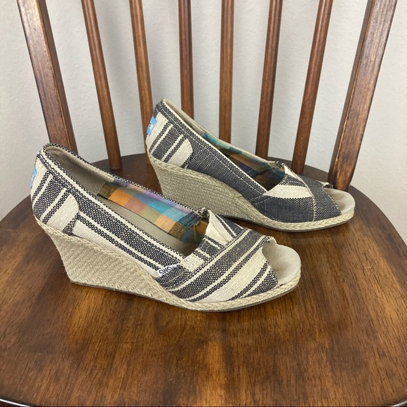 Toms Striped Espadrille Woven Heel Wedges Sz 7.5 - Picture 4 of 6